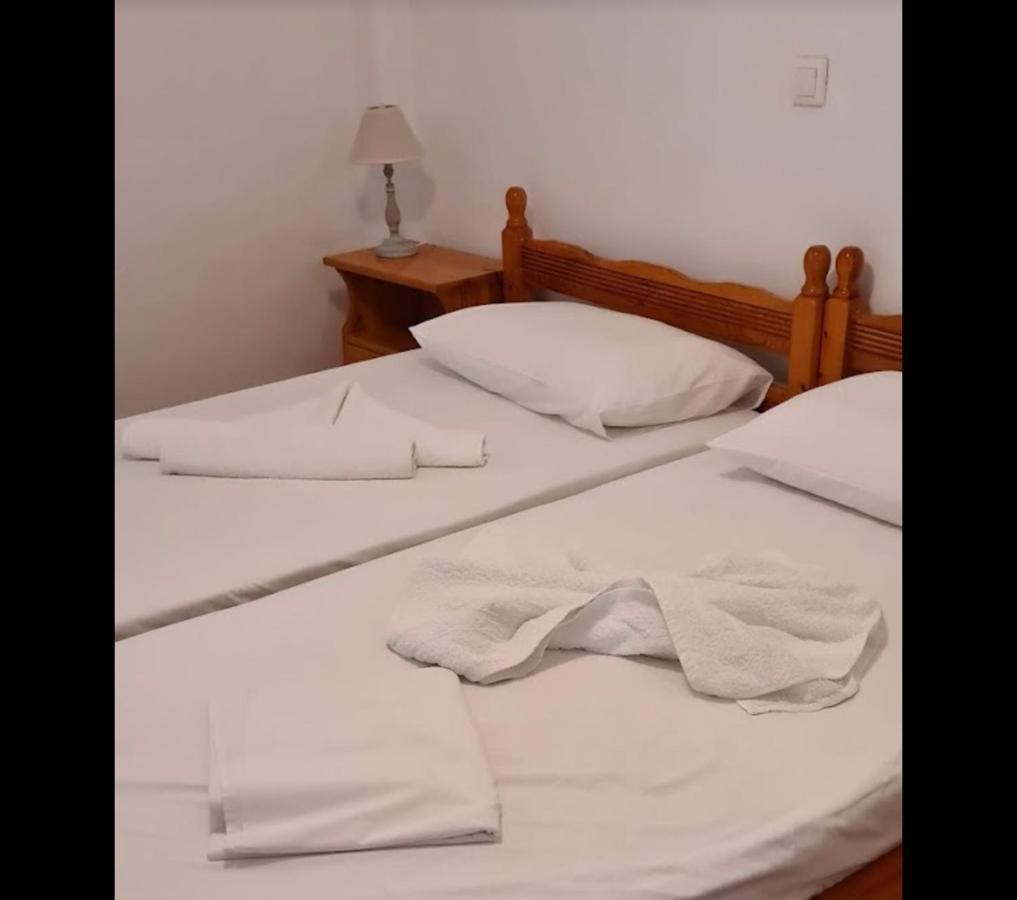 Akti Rooms And Studios Livadi  ภายนอก รูปภาพ