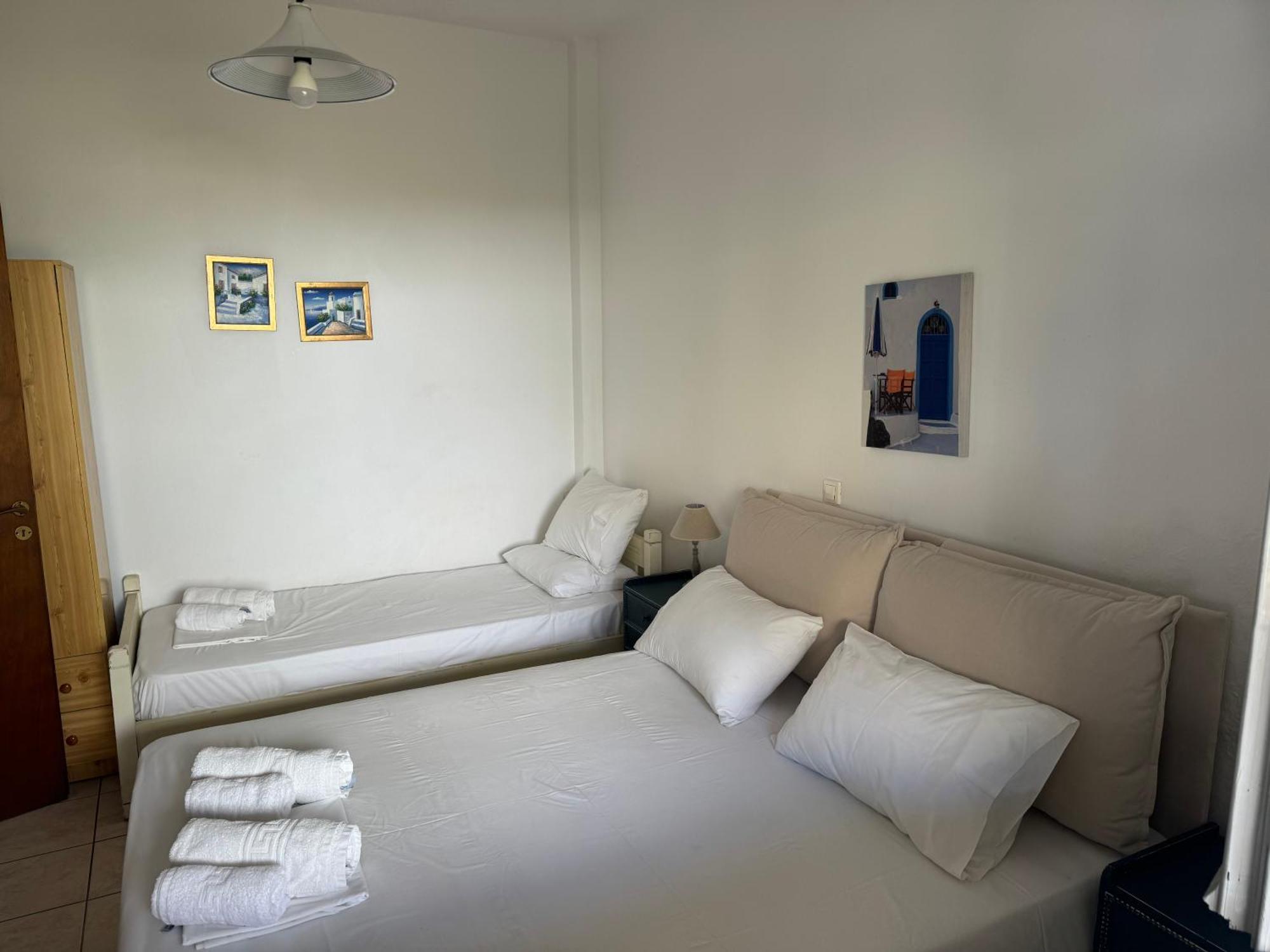 Akti Rooms And Studios Livadi  ภายนอก รูปภาพ