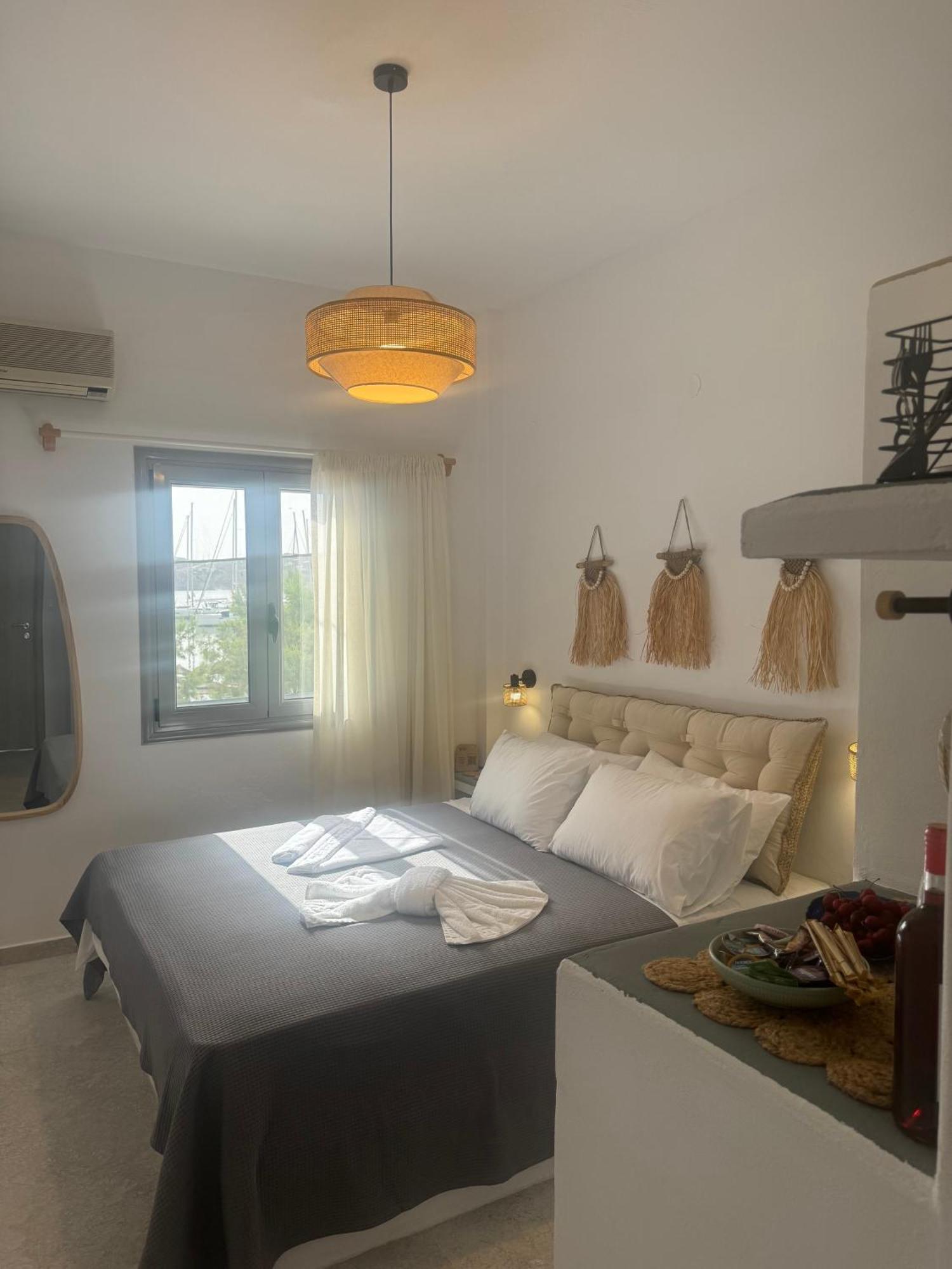 Akti Rooms And Studios Livadi  ภายนอก รูปภาพ
