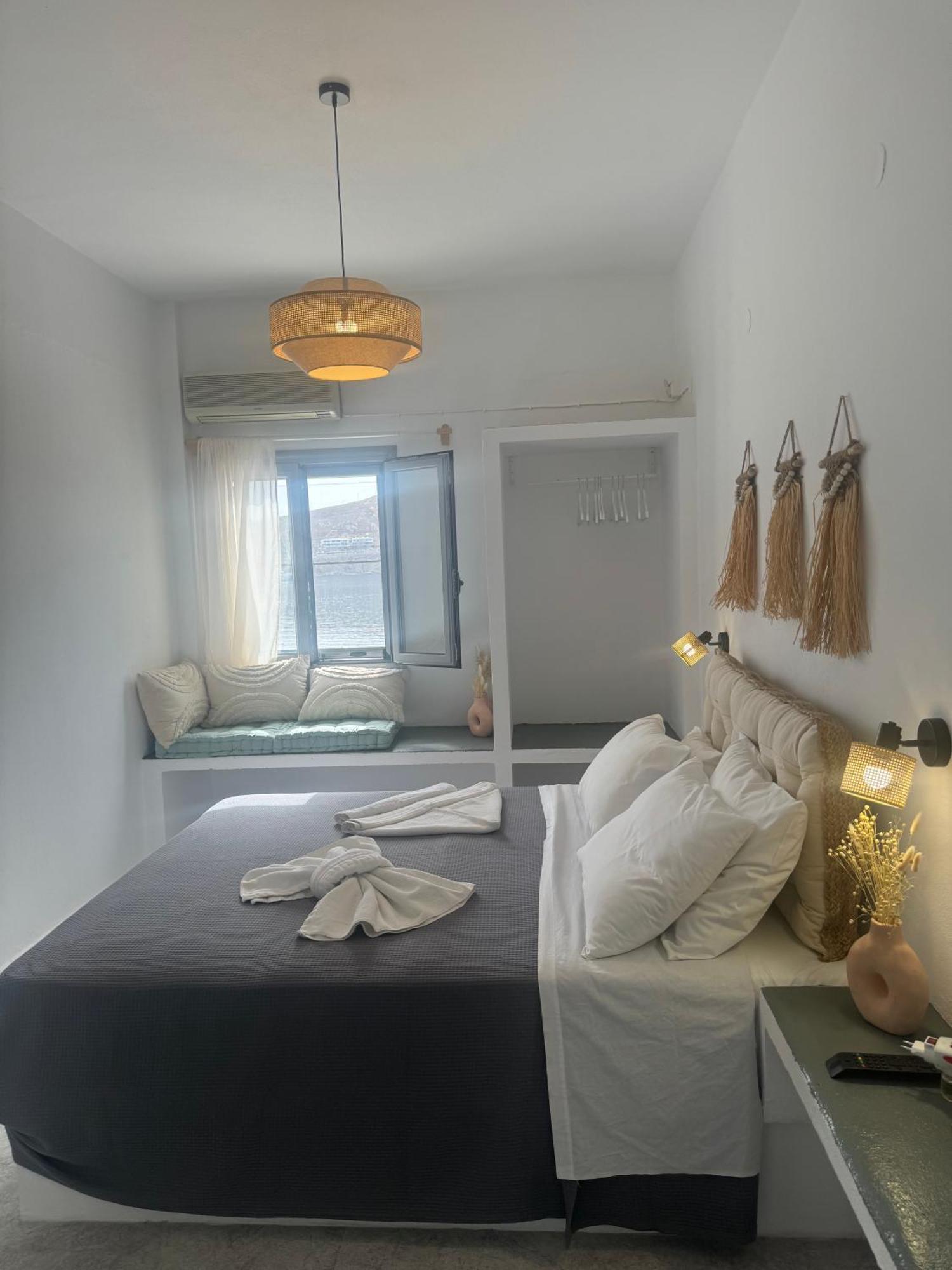 Akti Rooms And Studios Livadi  ภายนอก รูปภาพ