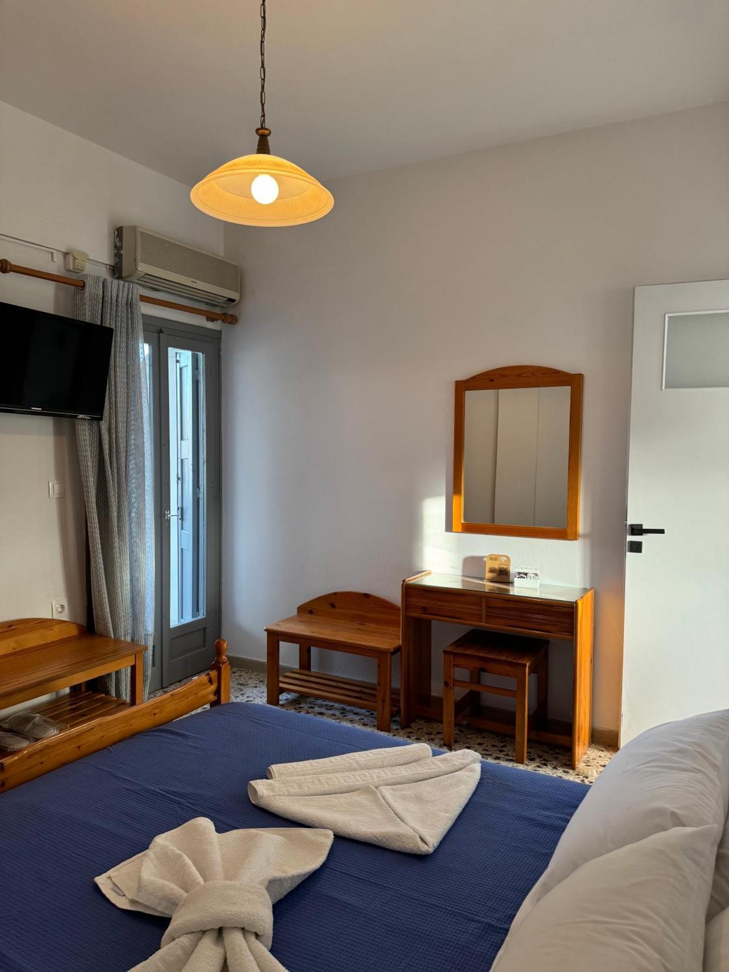 Akti Rooms And Studios Livadi  ภายนอก รูปภาพ