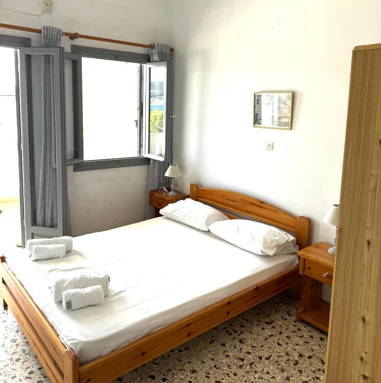 Akti Rooms And Studios Livadi  ภายนอก รูปภาพ