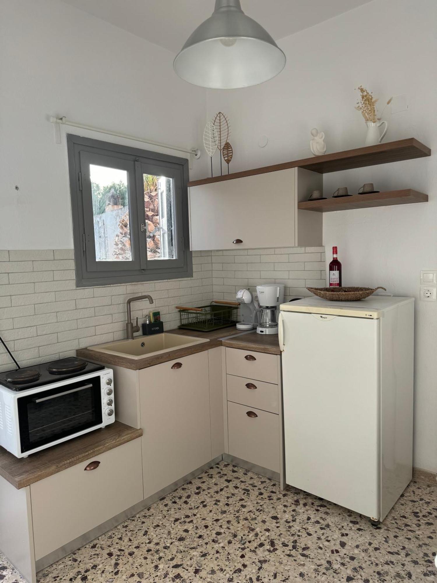 Akti Rooms And Studios Livadi  ภายนอก รูปภาพ